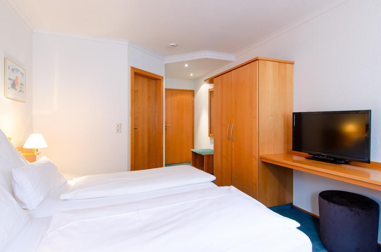 Hotel Gasthof Hecht Wolfach Buitenkant foto